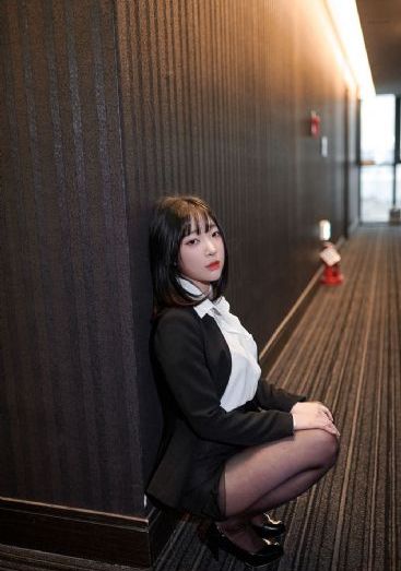 荒野求生一男一女原版在哪看_BD英语免费观看韩国