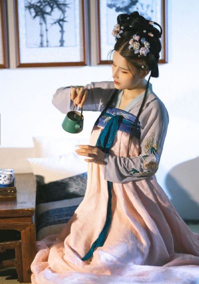 年轻嫂子在线观看_蓝光免费播放